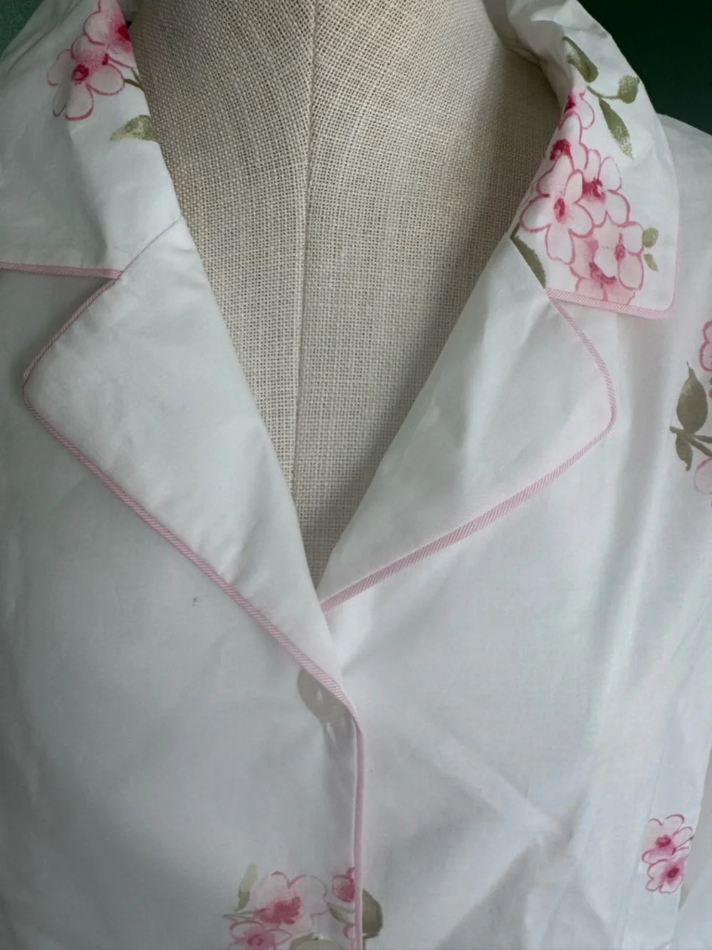 NWT Oscar De La Renta pajamas - Picture 4 of 13